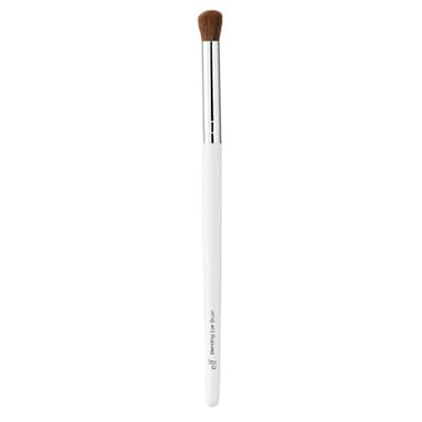 e.l.f. Blending Eye Brush, Makeup Brush For Eyeshadow & Eyeliner, Creates A Natural Finish, Made With Synthetic Bristles, Vegan & Cruelty-Free