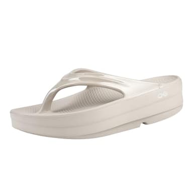 OOFOS OOmega OOlala Recovery Sandal, Nomad - Women’s Size 10