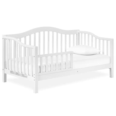 Dream On Me Austin Toddler Day Bed with Rails in White, Low to Floor Toddler Day Bed, Greenguard Gold & Baby Safety Alliance Certified, Non-Toxic Finishes, Side Safety Guard Rail