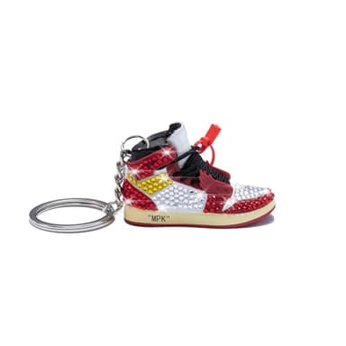 MPK Retro Shoe Rubber Sneaker Key chains – Perfect Birthday Party Prizes, Mystery Goodie Bag Gifts & Party Favors – Durable PVC Material for Shoe Lovers & Collectors (Diamond Red(a Single Shoe))