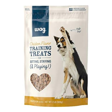 Amazon Basics Chicken Flavor Training Treats for Dogs, 2 lb. Bag (32 oz) (Previously WAG)