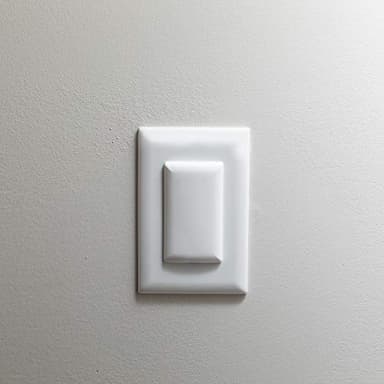 Qdos Safety StayPut Double Outlet Plug Cover - One Plug Covers Both Outlets! Secure Fit and Beveled Edges Prevent Small Fingers from Removing Unlike Other Products| Fits All Outlets | 12 Pack | White