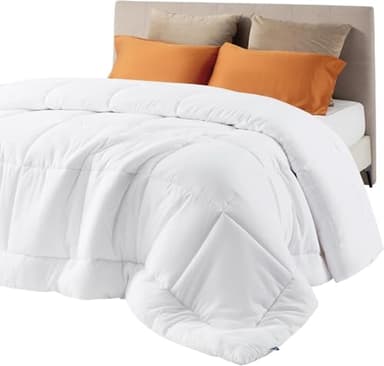 Bedsure Comforter Duvet Insert - Quilted Comforters Queen Size, All Season Duvet, GentleSoft Down Alternative Bedding Blanket, with 8 Tabs, Gifts for Women/Men, White, Queen 88 x 88 Inches