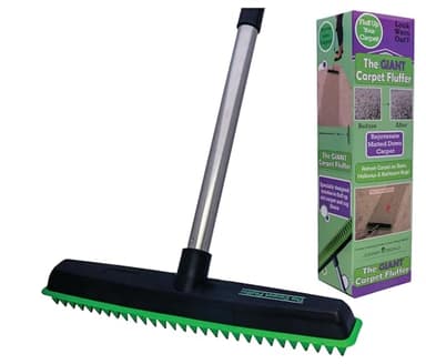Johnny World Giant Carpet Fluffer Large Carpet Rake for Reviving Matted Rugs & Pile Restoration, Removing Pet Hair, Fluffing Carpet Fibers