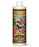 FoxFarm Tiger Bloom Liquid Fertilizer Concentrate - Fast Acting Formula for Vicious Growth with Phosphorus - Encourages Fruit, Flower & Bud Development, NPK 2-8-4 (Pint)
