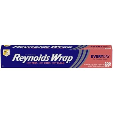 Reynolds Wrap Everyday Strength Aluminum Foil Roll, Freezer Safe and Grill Safe, Great for Foil Packets and Home Cooking, 12 Inches Wide, 200 Total Sq. Ft.
