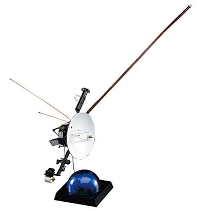 Hasegawa 1:48 Scale Voyager Unmanned Space Probe Model Kit