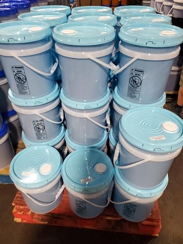 Generic Aromas Plus Mexican Foca Type Laundry Detergent Liquid, 5 Gallon 640oz.