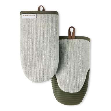 KITCHENAID® Evergreen Design Series Herringbone Ribbed Soft Silicone Mini Oven Mitts 2-Pack Set, Heat Resistant up to 500°F, Flexible & Waterproof, Deep Forest Green, 5.5"x9"