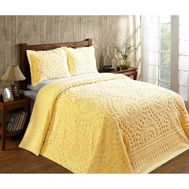 Better Trends 1 Piece Chenille Bedspread King Size 100% Cotton Chenille Bedding Lightweight Medallion Pattern Bedroom Decor Rio Collection