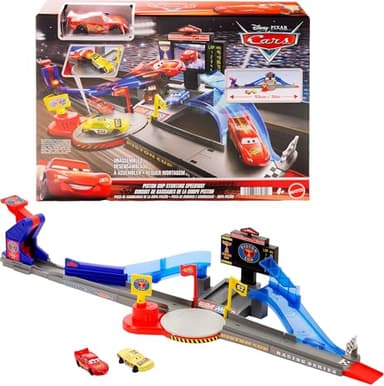 Mattel Disney Pixar Cars Playset & Toy Car, Tongue-Out Lightning McQueen & Crushed Car, Piston Cup Stunting Speedway Track Set Includes