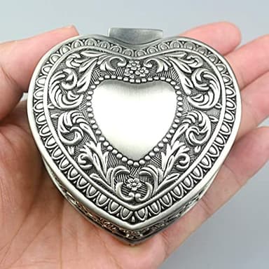 ROSIKING Heart-shaped Emboss Alloy Metal Music Box Wind Up Antique Jewelry Musical Boxes Christmas Birthday Valentine's Day Gifts Plays Davy Jones
