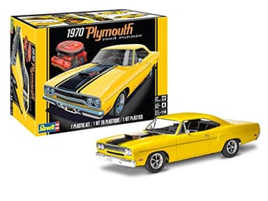 Revell 14531 '70 Plymouth Road Runner 1:24 Scale 77-Piece Skill Level 5 Model Car Building Kit