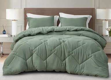 Chezmoi Collection Logan Sage Green Comforter Set Queen Size 3-Piece Soft Lightweight Stone-Washed Microfiber Comforter Set for All Season (1 Comforter 90x92, 2 Shams)